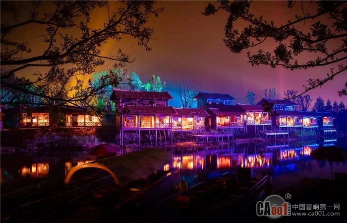 演藝新模式：劇場(chǎng)外的劇場(chǎng)，場(chǎng)景中的場(chǎng)景